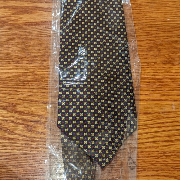 Giorgio Sermoneta silk tie navy, red, and gold. - Picture 3 of 3